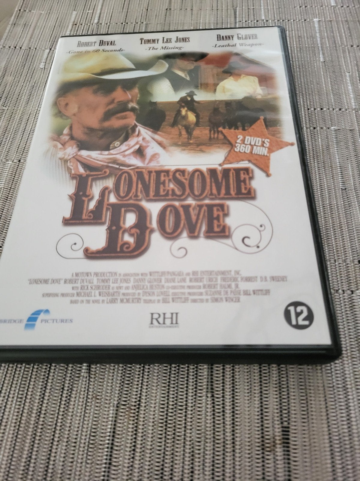 Lonesome Dove, 1960 tot 1980, Ophalen of Verzenden, Zo goed als nieuw, Actie en Avontuur