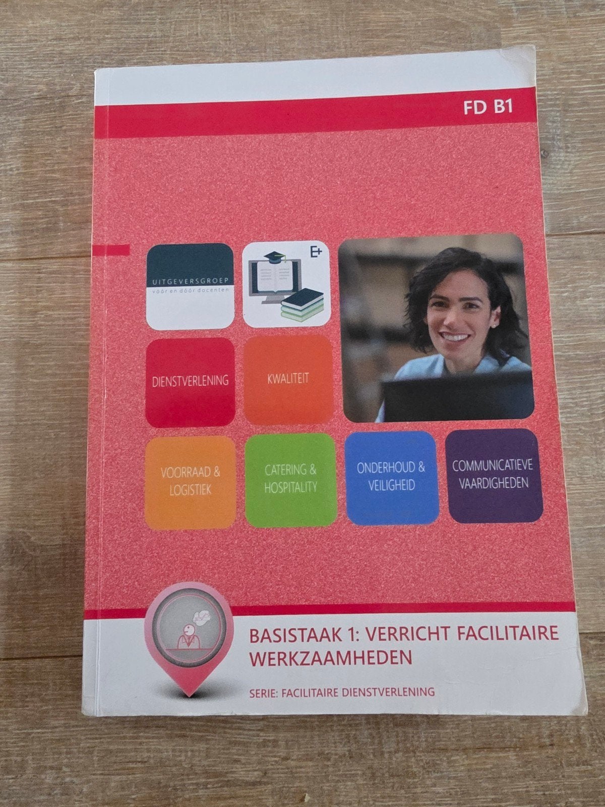 FD B1, Boeken, Ophalen of Verzenden, Zo goed als nieuw, Uitgeversgroep, Nederlands