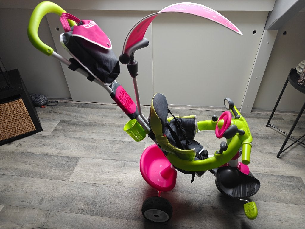 Smoby driewieler met accessoires, Ophalen, Terugtraprem, Smoby, Zo goed als nieuw