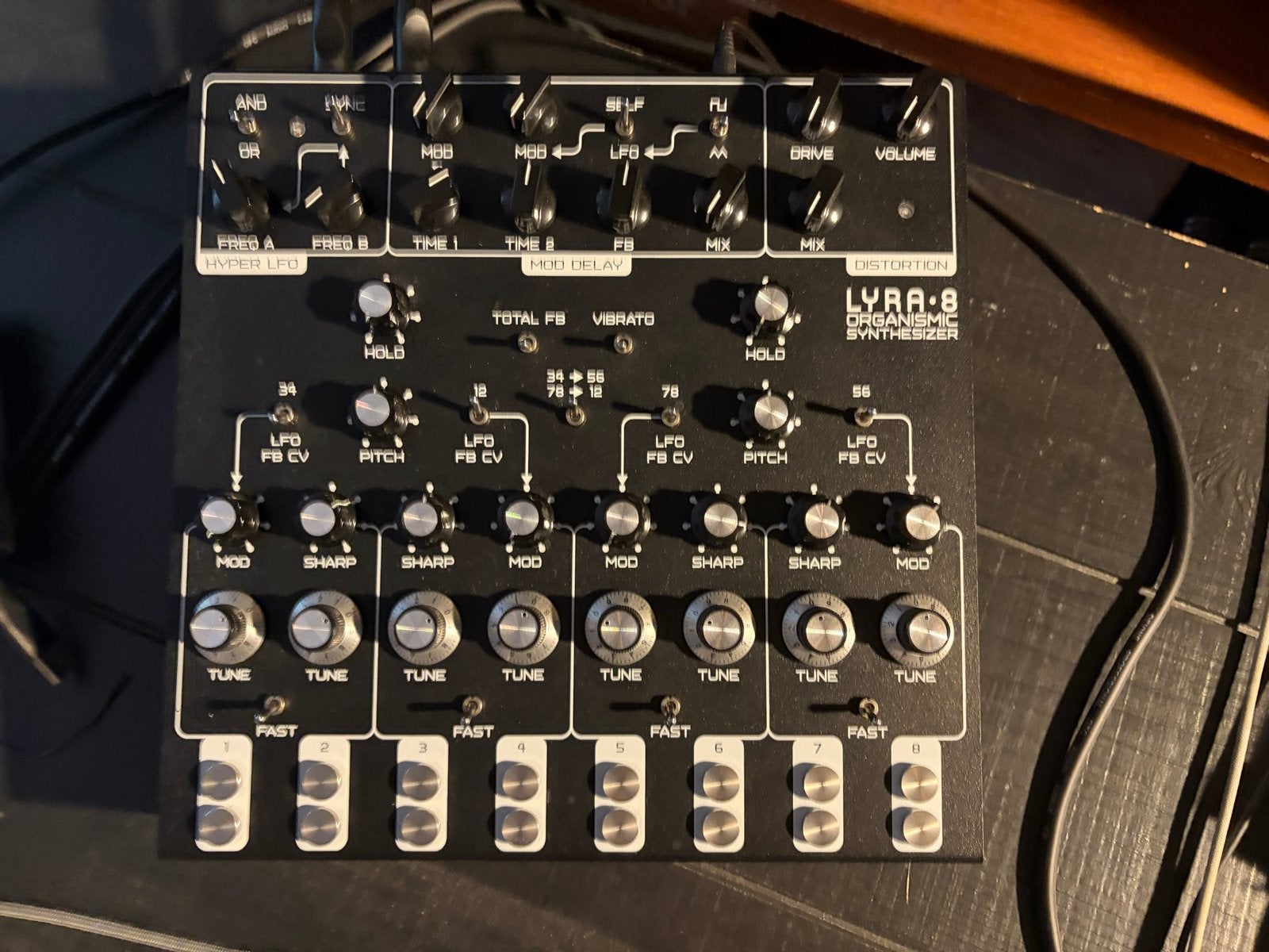 Soma Lyra-8 Organismic Synthesizer - Zo goed als nieuw, Overige aantallen, Zo goed als nieuw, Met midi-aansluiting, Ophalen