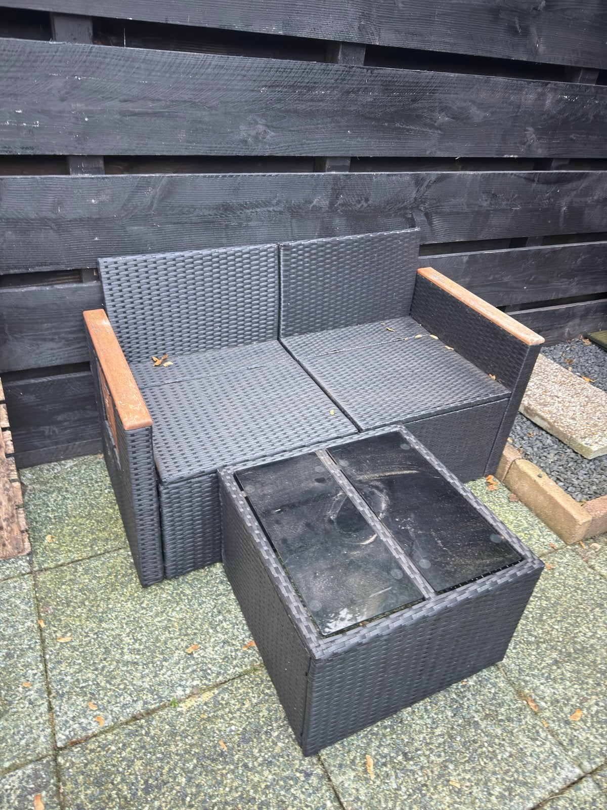 Zwarte Wicker Loungeset met Salontafel, 2 zitplaatsen, Gebruikt, Ophalen of Verzenden, Loungeset