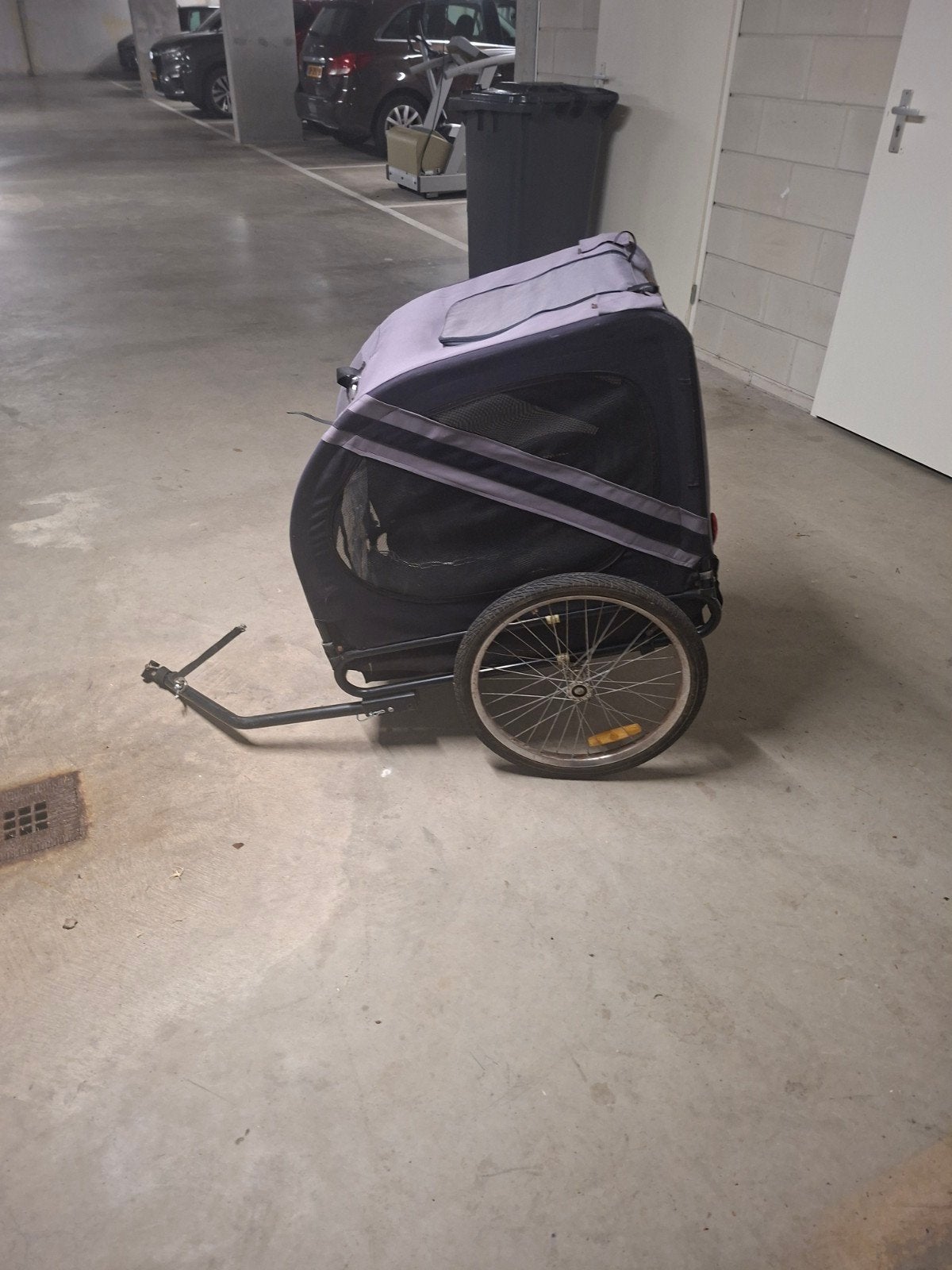 Hondenfietskar - Ideaal voor lange fietstochten met uw hond, Gebruikt, 20 tot 40 kg, Ophalen of Verzenden, Hondenkar