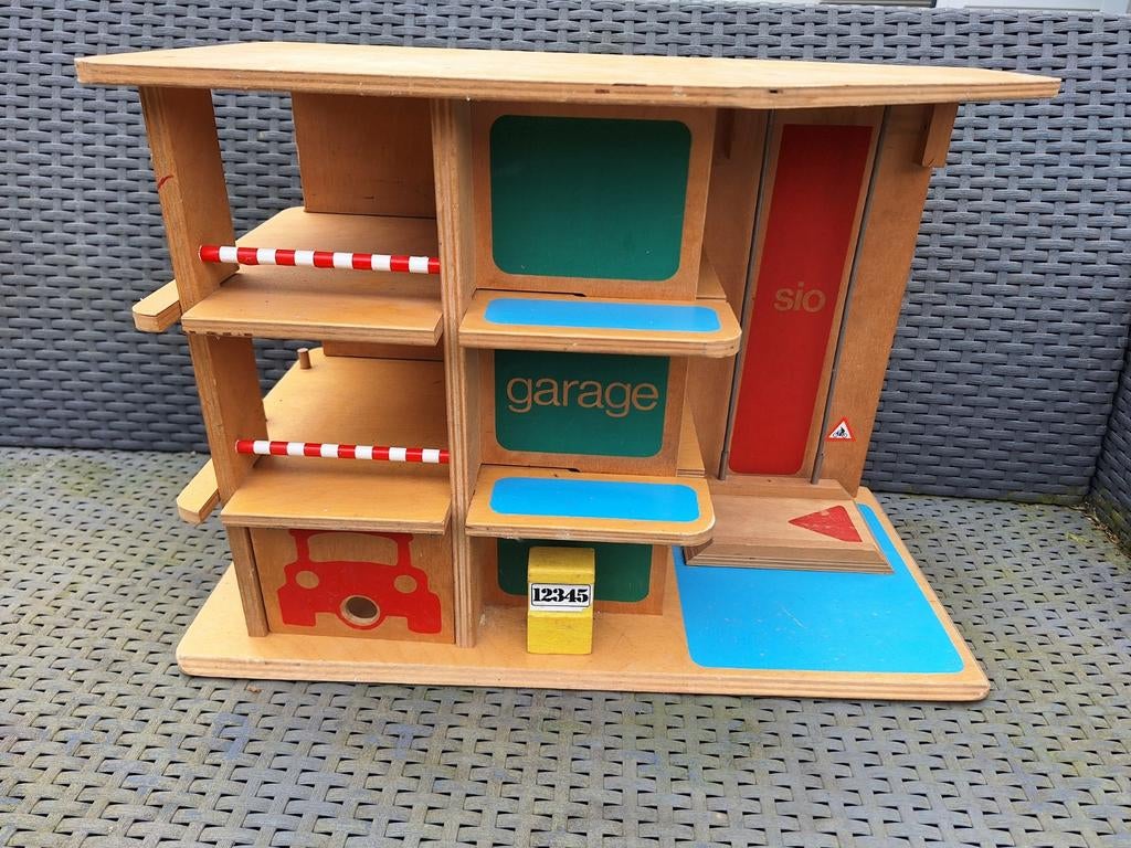 Grote houten garage van Sio, Ophalen of Verzenden, Gebruikt
