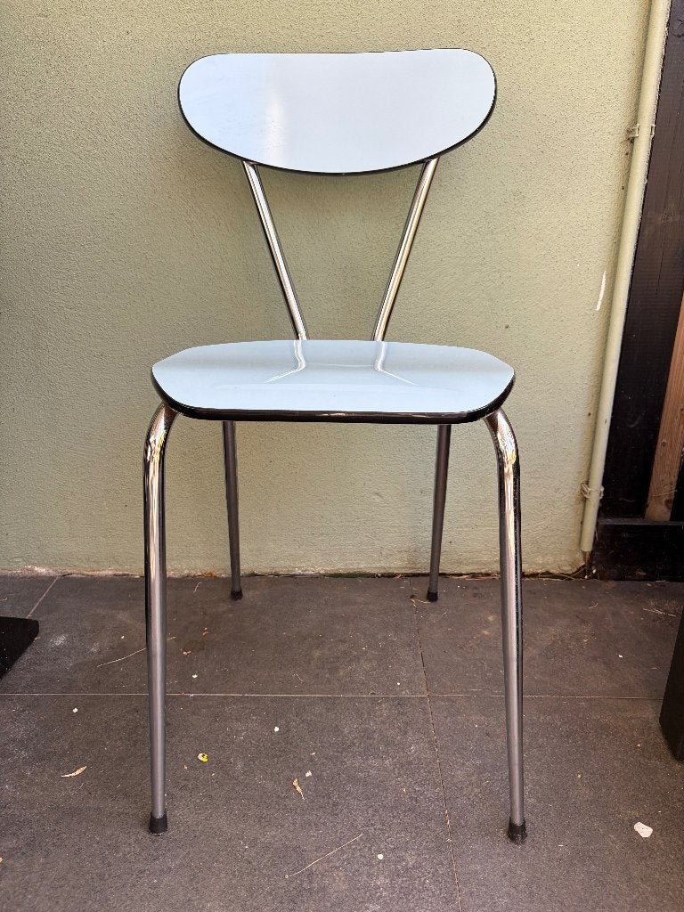 OUDE KEUKENSTOEL EN OUDE ROTAN FAUTEUIL, Huis en Inrichting, Ophalen, Gebruikt, Bruin, Eén