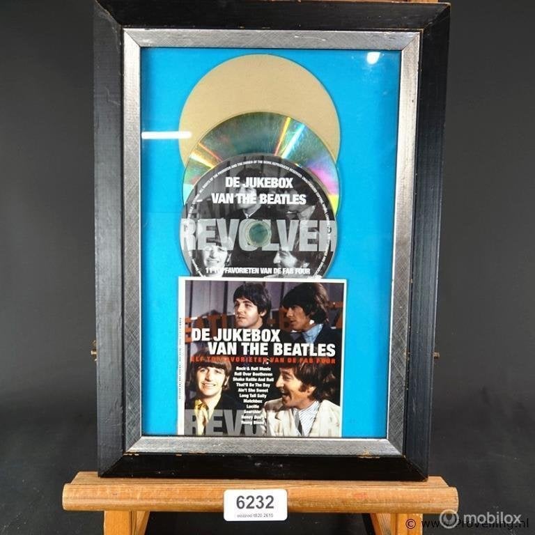 Online Veiling: Ingelijste cd van The Beatles getiteld "D...