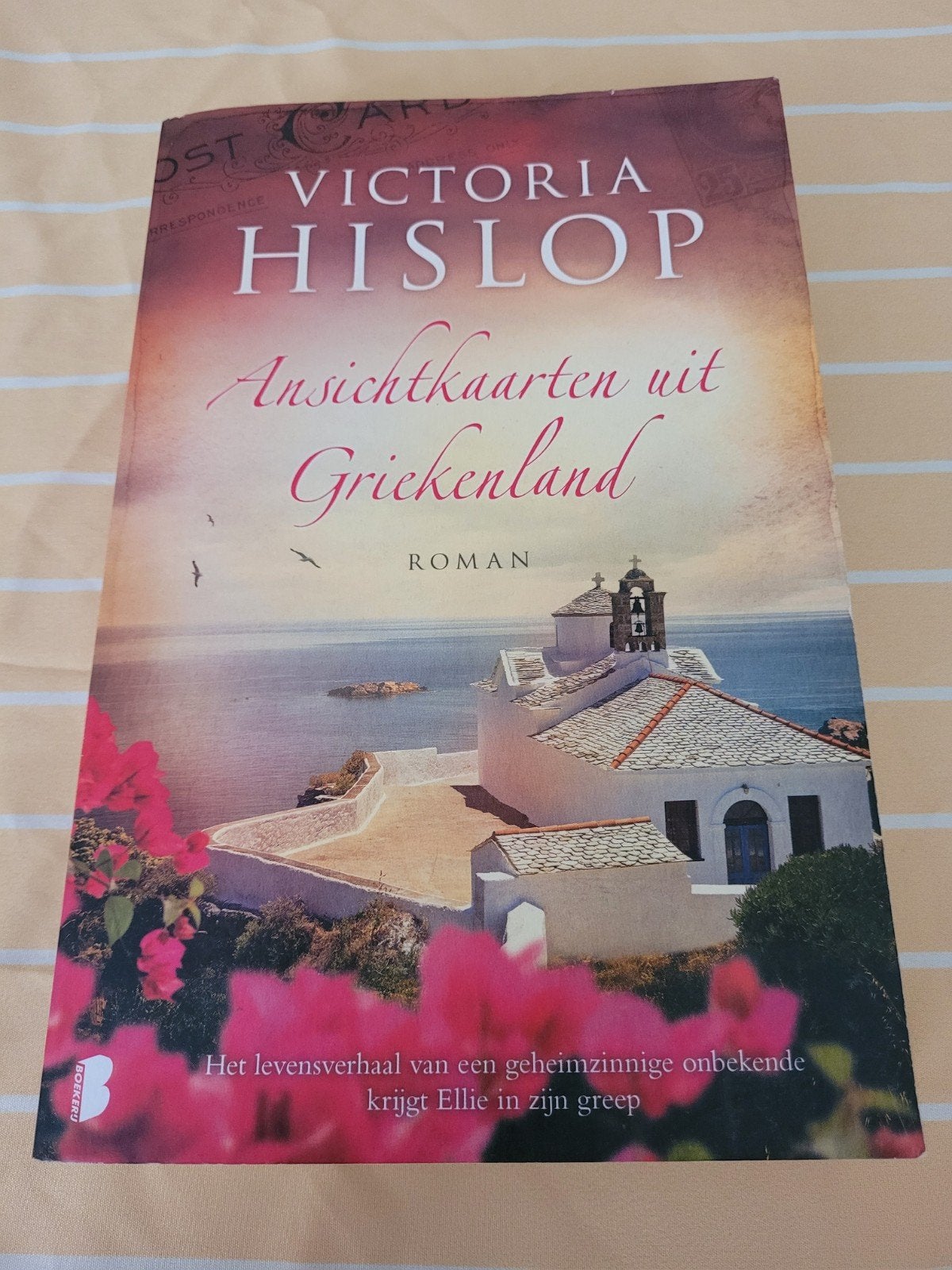 Ansichtkaarten uit Griekenland - Victoria Hislop, Ophalen of Verzenden, Zo goed als nieuw, Victoria Hislop, Europa overig