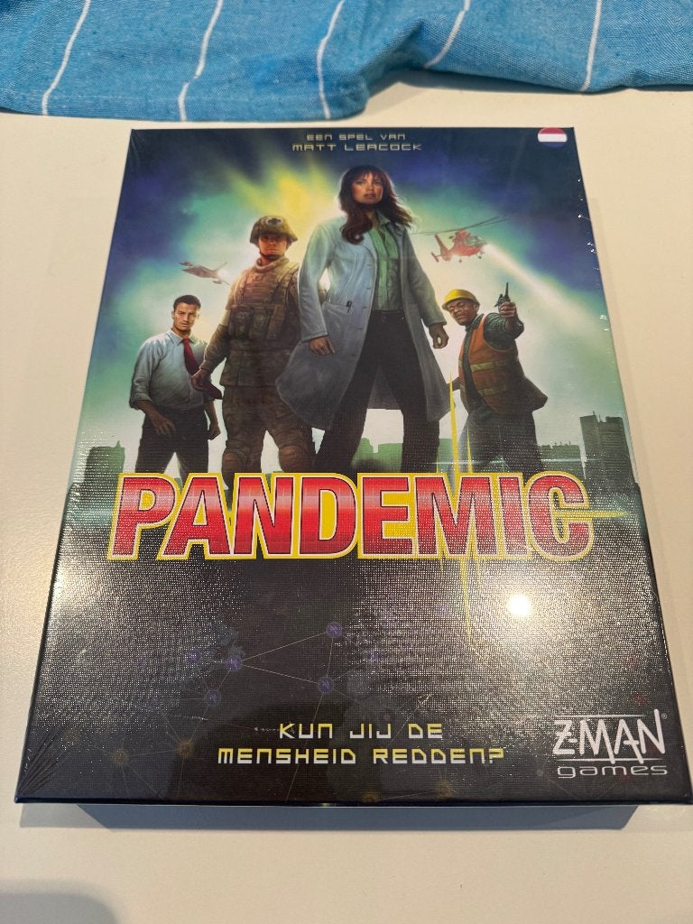 Pandemic bordspel, Een of twee spelers, Ophalen, Nieuw, ZMAN Games