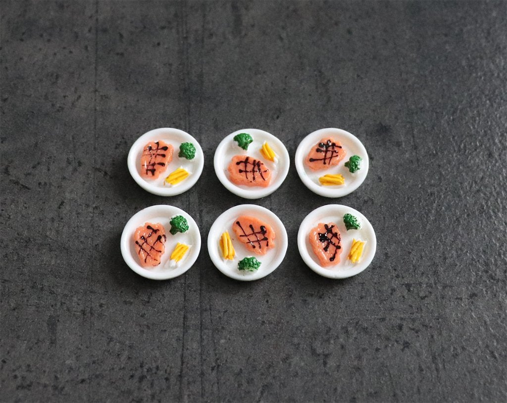 Bordje biefstuk patat broccoli miniatuur nieuw 1:12 - 1 st, Ophalen of Verzenden, Nieuw, Decoratie