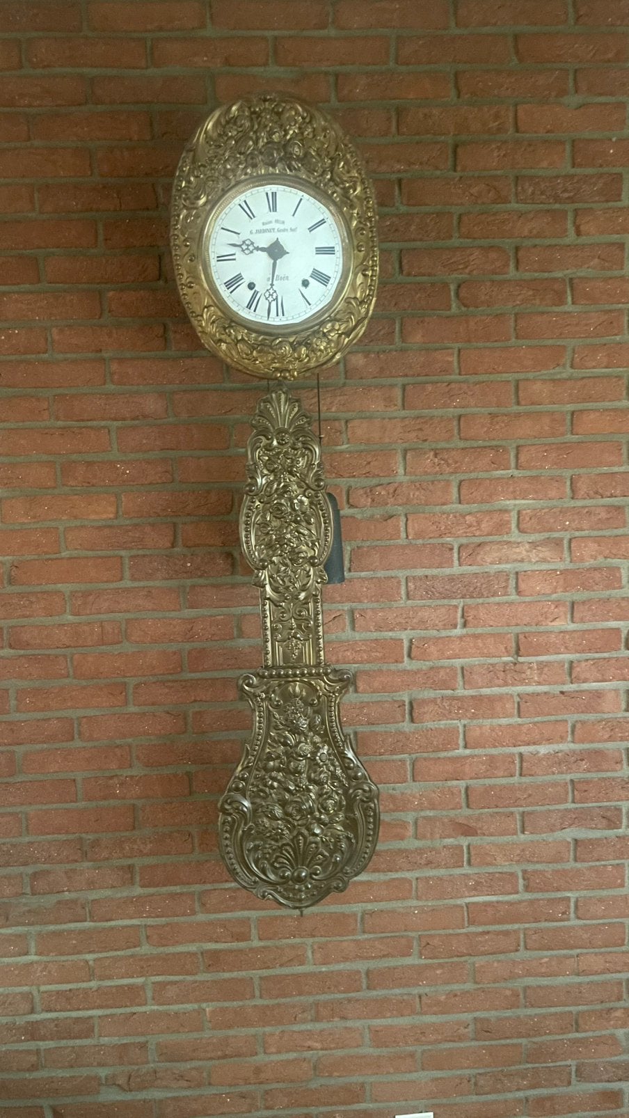 Comptoise klok met slinger, Ophalen