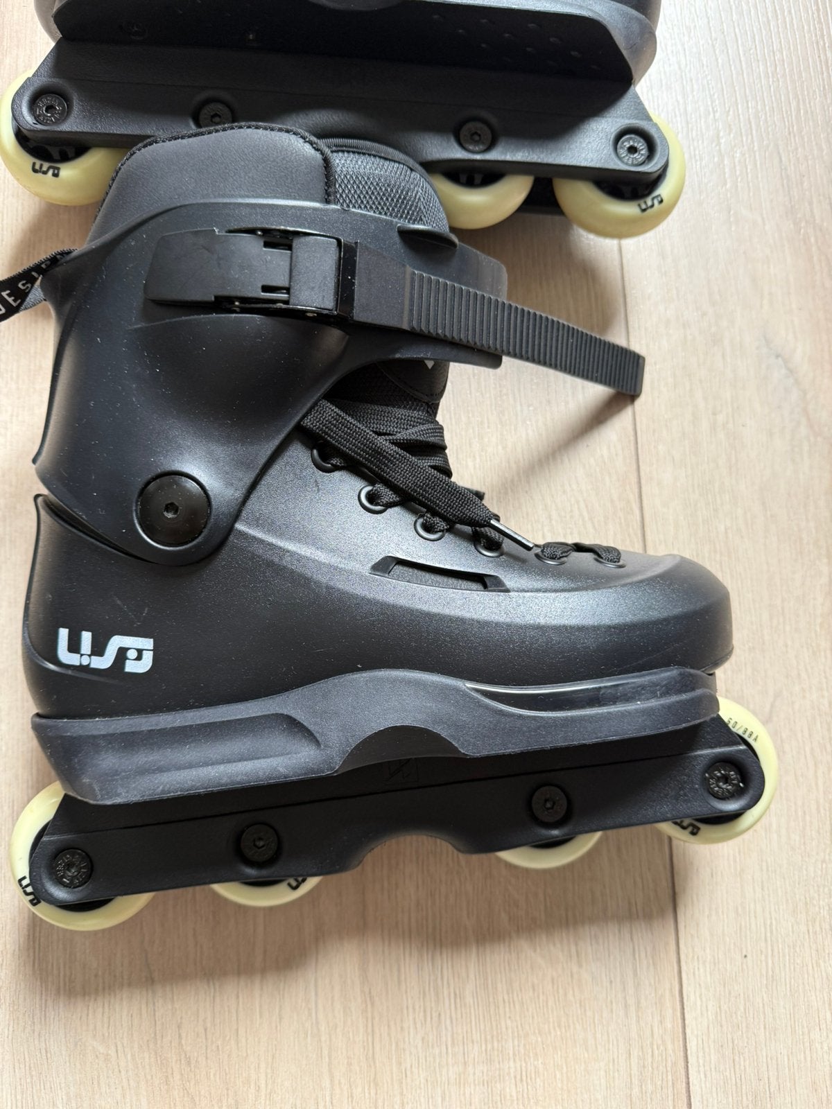 Stuntskates usd sway maat 39-40, Ophalen of Verzenden, Zo goed als nieuw