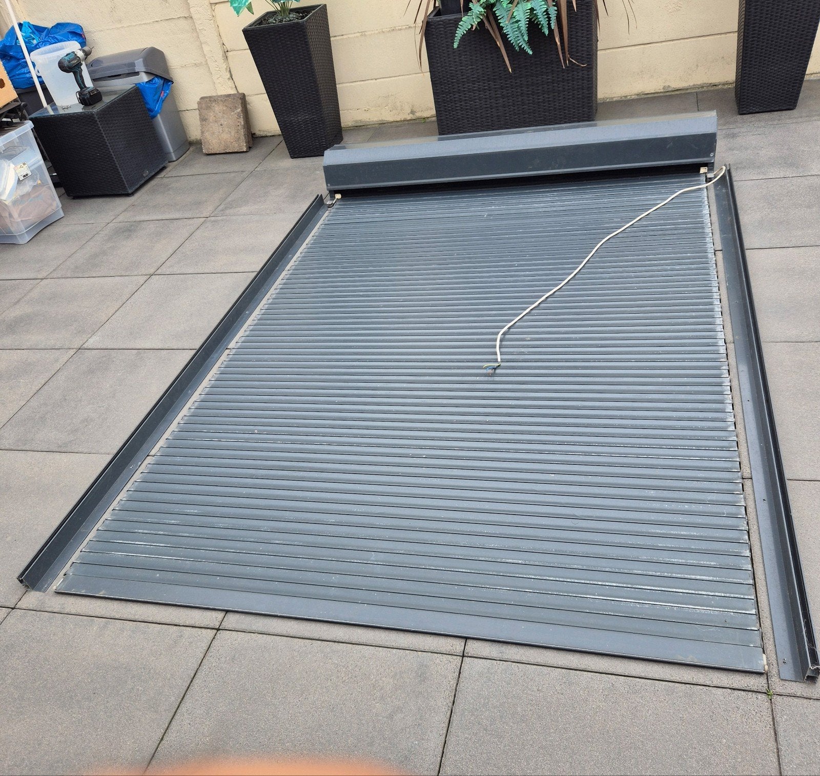 Elektrische Antrasit grijs rolluik, Ophalen, Gebruikt, 200 cm of meer, 150 tot 200 cm