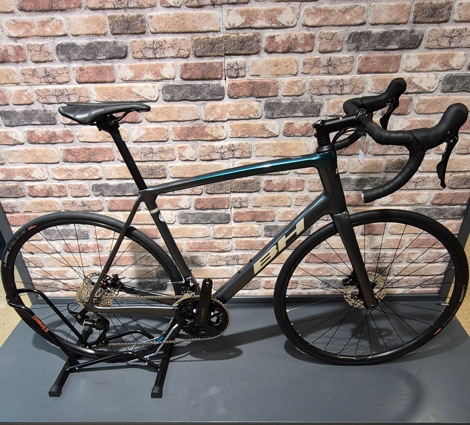 BH Race SL1 2.5 105 12V XL racefiets 2699 voor 1999 euro, Overige merken, Ophalen of Verzenden, Zo goed als nieuw, 57 tot 61 cm