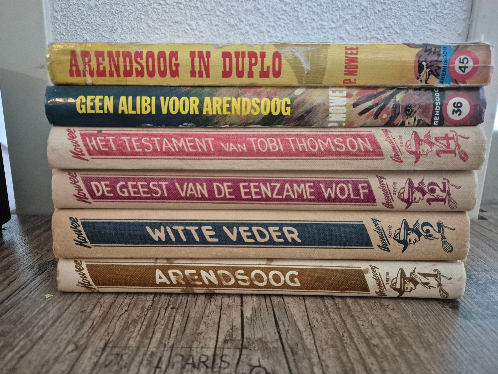 Arendsoog boeken delen 1,2,12,14,36,45, Boeken, Ophalen of Verzenden, Gelezen, P. Nowee