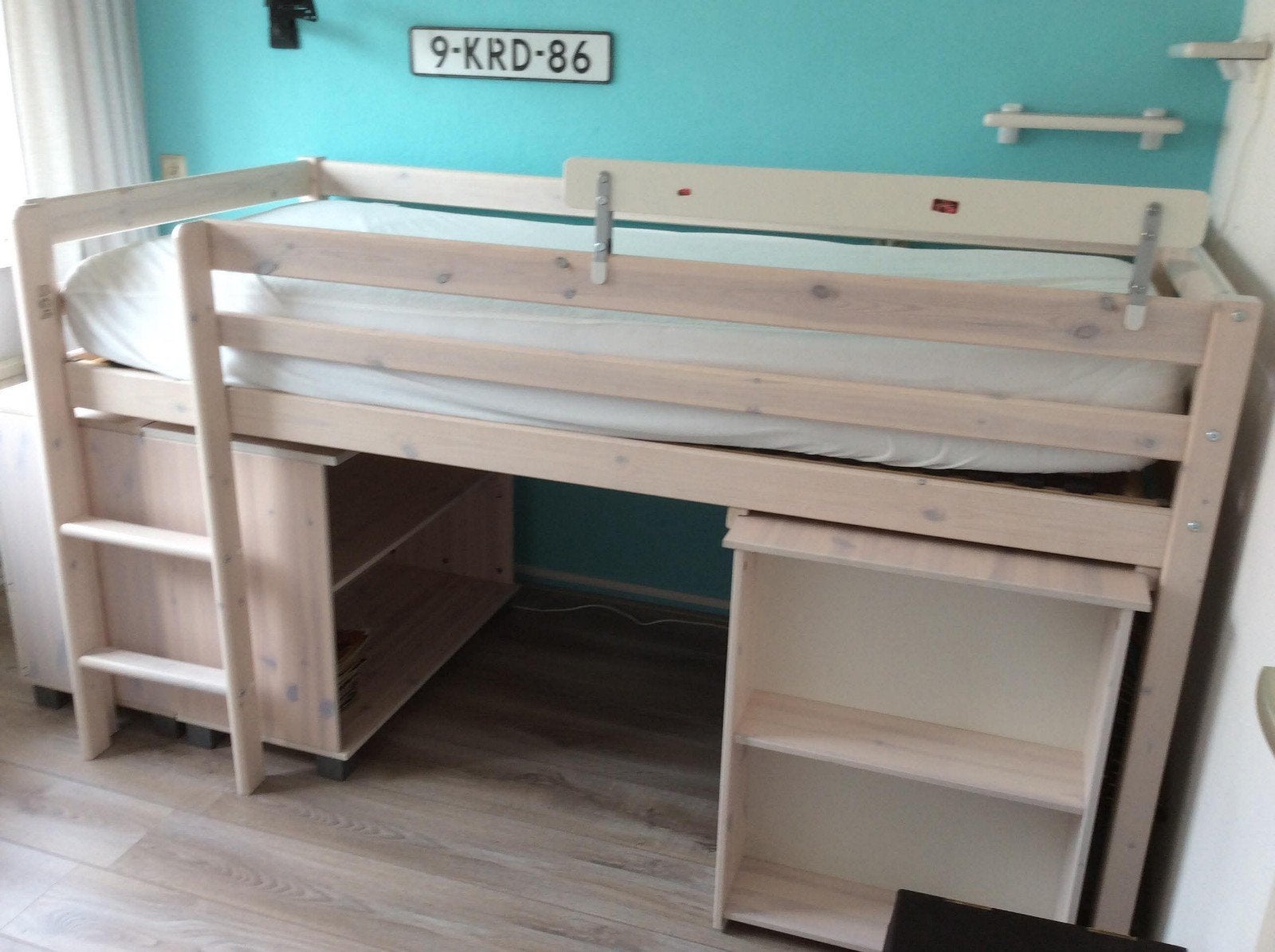 Complete halfhoogslaper met bureau, kastjes en wandplankjes, Ophalen, Gebruikt, Halfhoogslaper