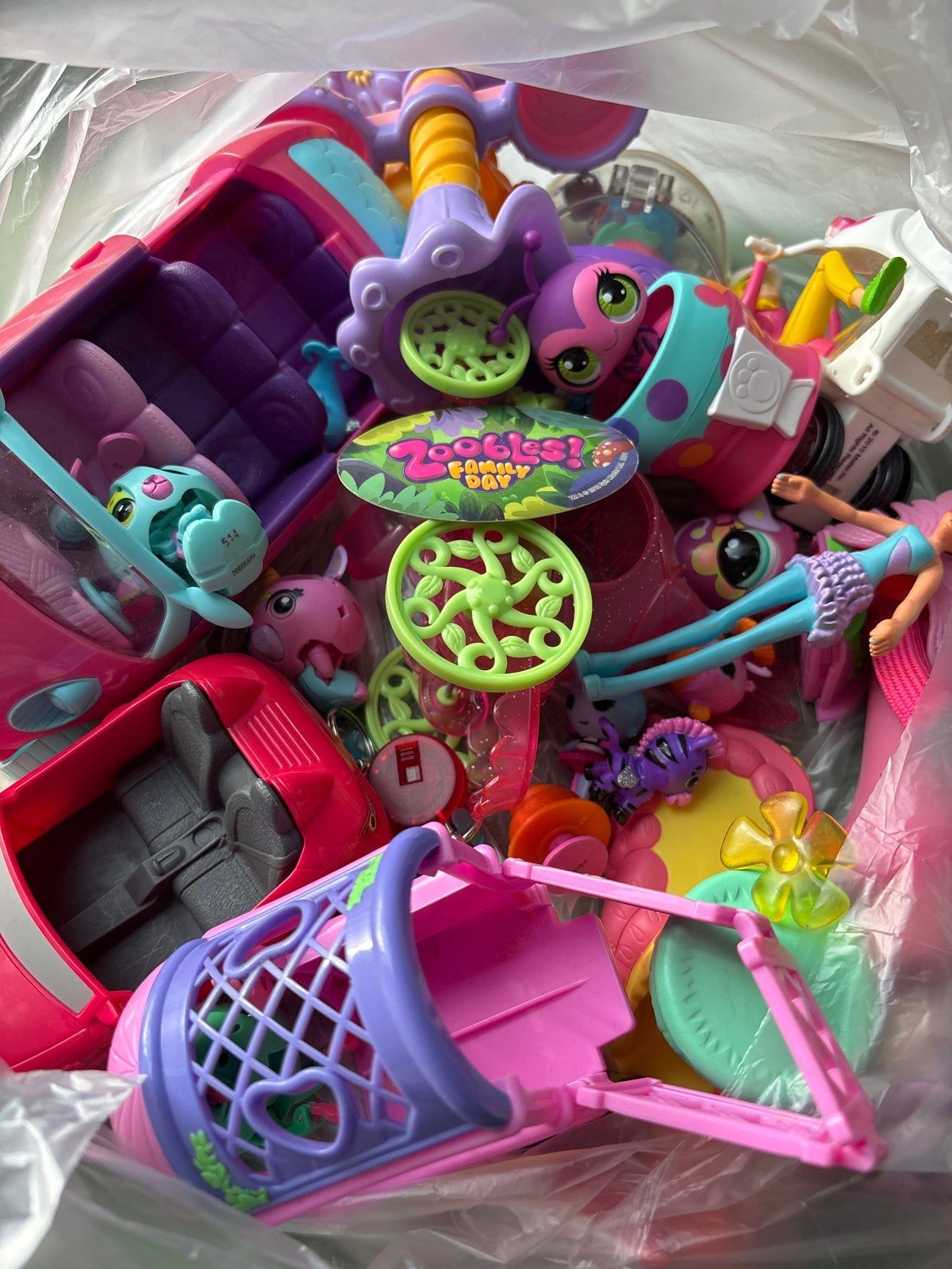 Grote zak met speelgoed: Zoobles, Littlest Pet Shop en meer, Ophalen, Gebruikt, Meisje