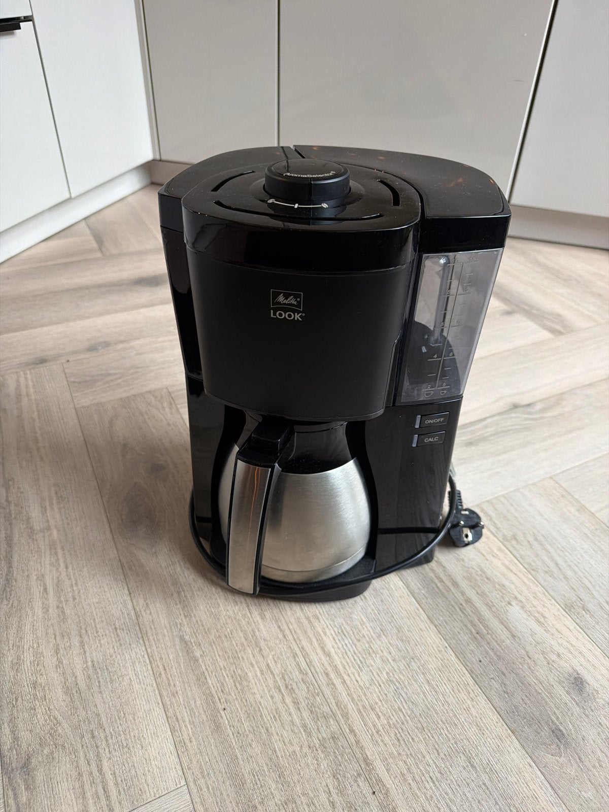 Melitta Look Koffiemachine - Nieuwstaat, Afneembaar waterreservoir, 10 kopjes of meer, Ophalen of Verzenden, Gemalen koffie
