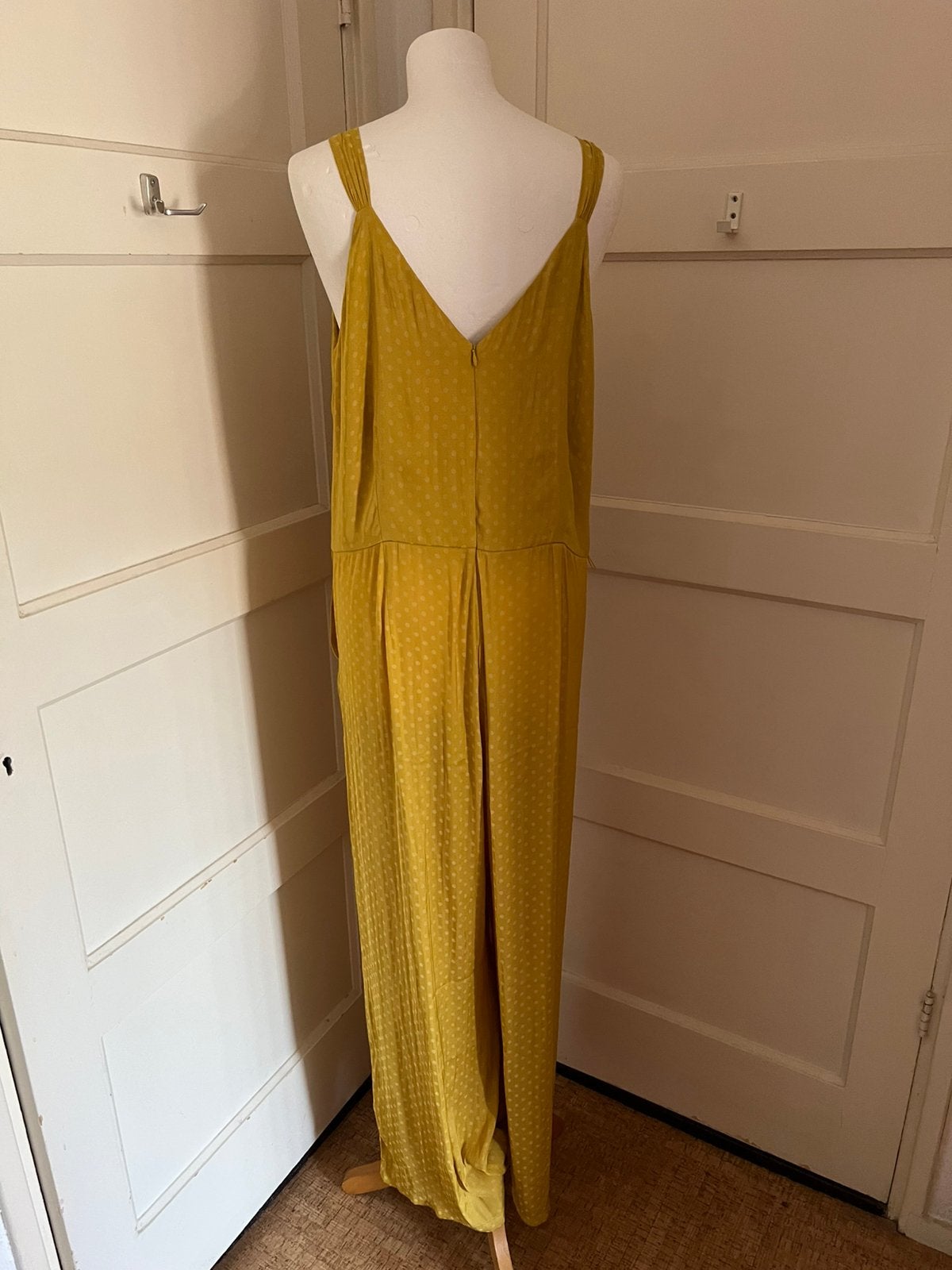 King-Louie Jumpsuit maat 44 Nieuw, Kleding | Dames, Jumpsuits, Nieuw, Maat 42/44 (L), Geel, Ophalen