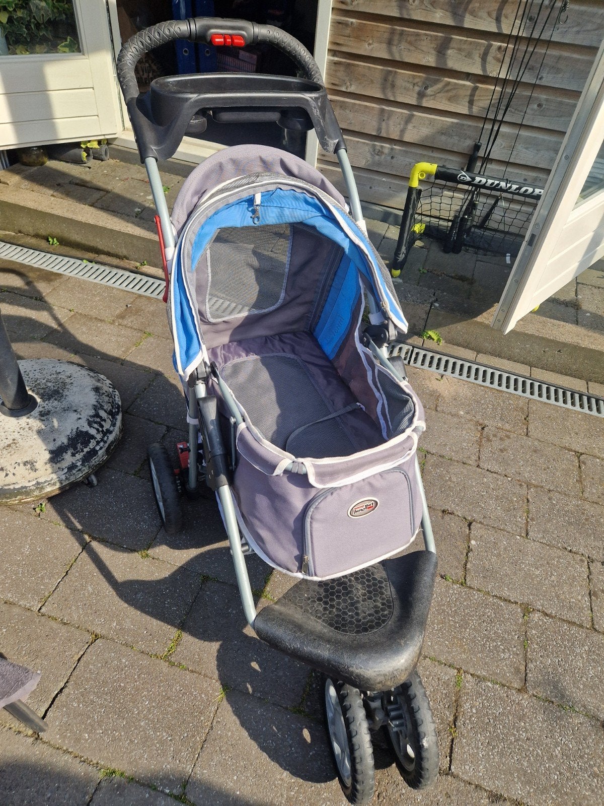 Innopet hondenbuggy lichtblauw/grijs, Ophalen, Zo goed als nieuw