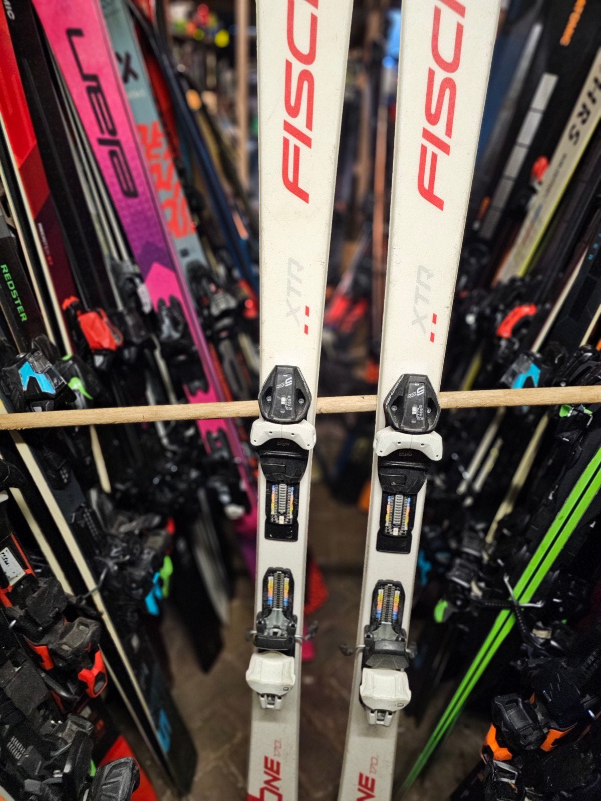 170cm FISCHER rc one xtr carve ski, Sport en Fitness, 160 tot 180 cm, Fischer, Ophalen of Verzenden, Zo goed als nieuw