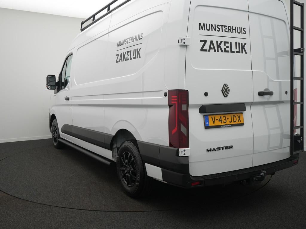 Renault Master T35 2.0 dCi 130 L2H2 Advance - Black Edition, 1998 cc, Stof, 4 cilinders, Renault