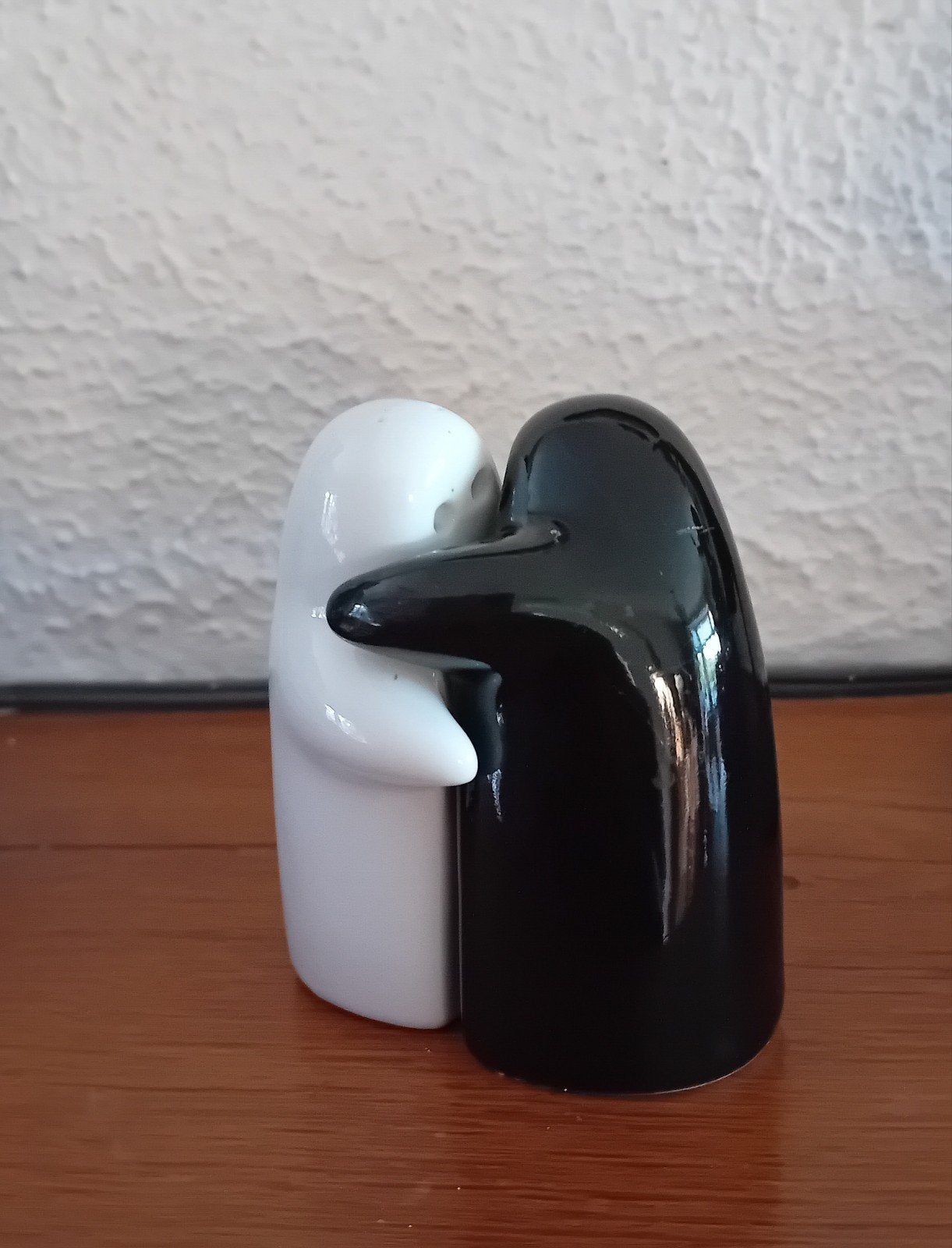 Peper en zoutstel Floze Design - Liefdevol omhelsd, Keramiek, Overige typen, Nieuw, Ophalen of Verzenden