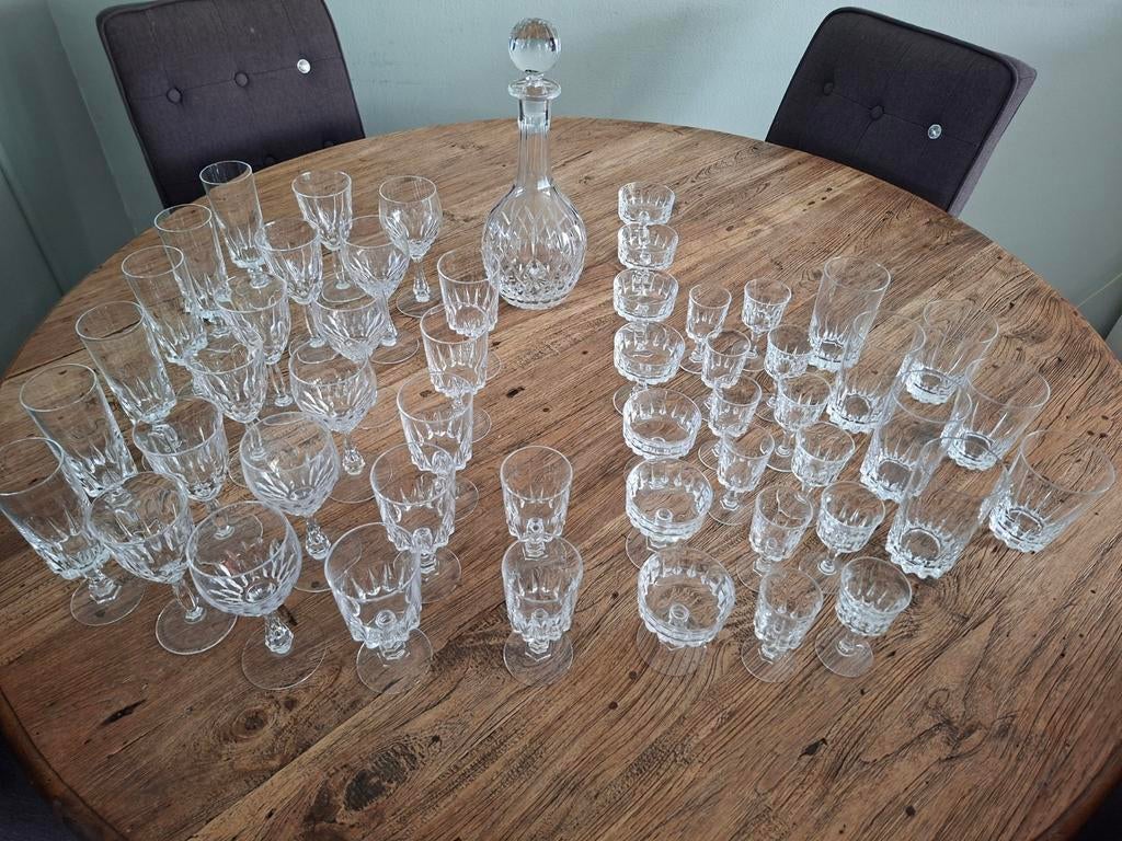 Zeer compleet kristal glas servies, Ophalen