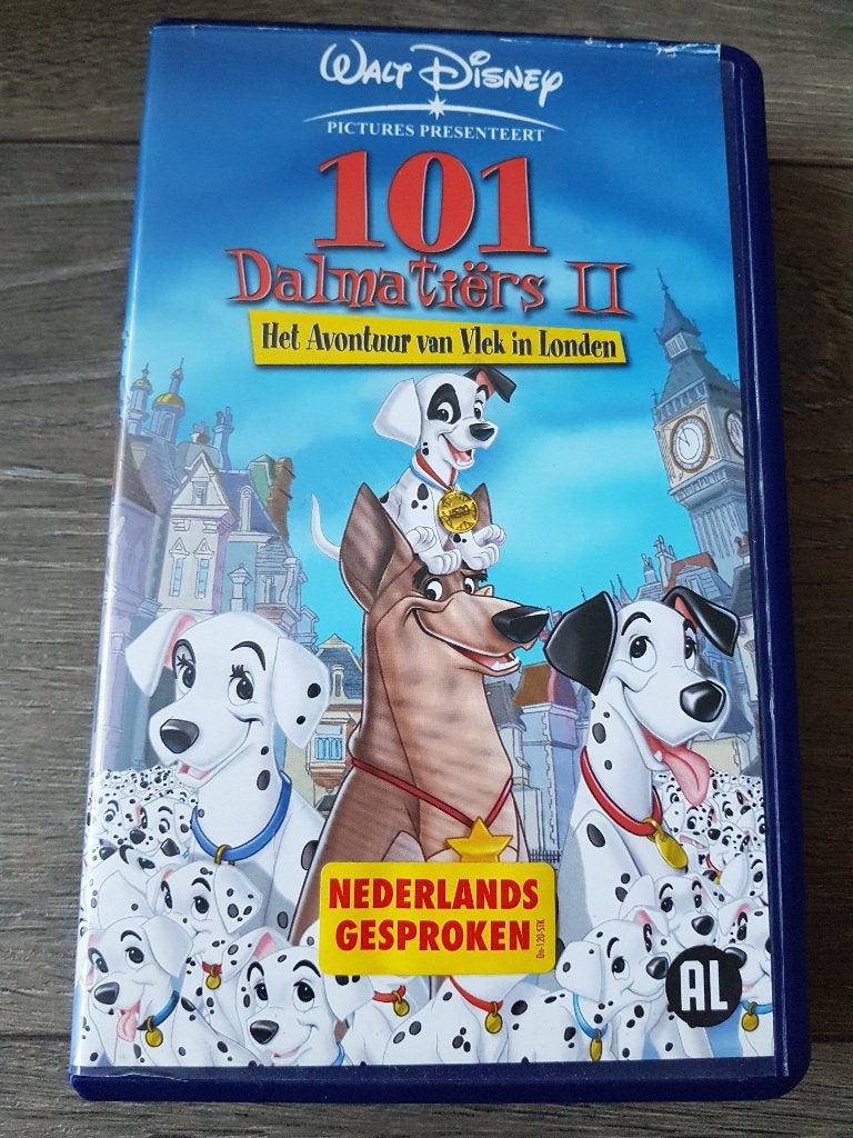 (W) VHS videoband: Walt Disney 101 Dalmatiërs II (nieuw!), Tekenfilm, Alle leeftijden, Nieuw in verpakking, VHS