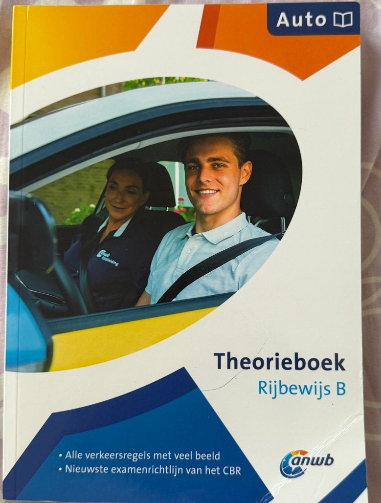 ANWB Theorieboek Rijbewijs B - Auto, Boeken, Studieboeken en Cursussen, Ophalen of Verzenden, Zo goed als nieuw, Niet van toepassing