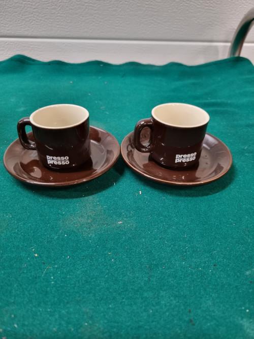 Espresso kopjes nestle vintage ’70, Huis en Inrichting, Keuken | Servies, Ophalen of Verzenden, 'T Olde Gre-j, Info@toldegrej.nl