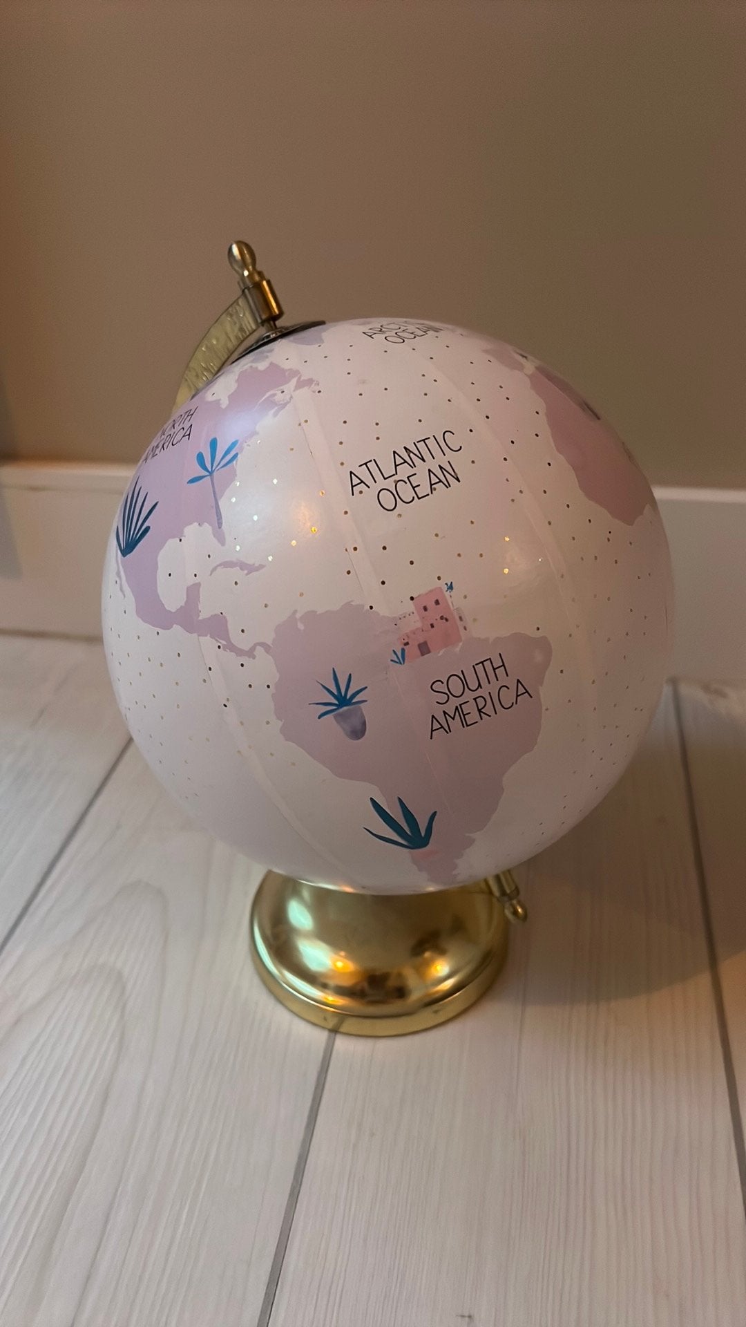 Kinderkamer Wereldbol maison du monde, Ophalen, Zo goed als nieuw