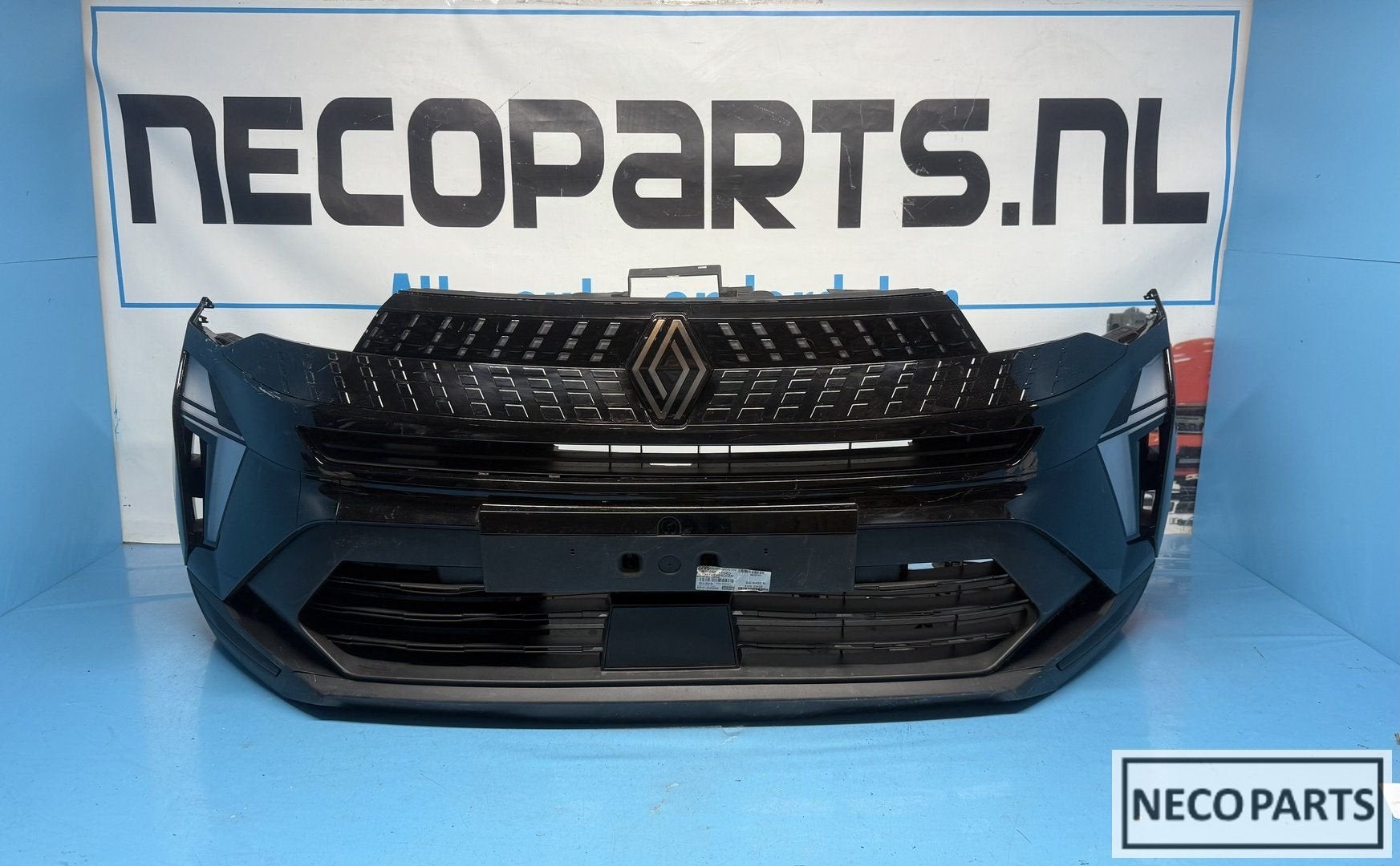 VOORBUMPER RENAULT CAPTUR 2 FACELIFT E-TECH ALLES LEVERBAAR!, Gebruikt, -, Renault, -