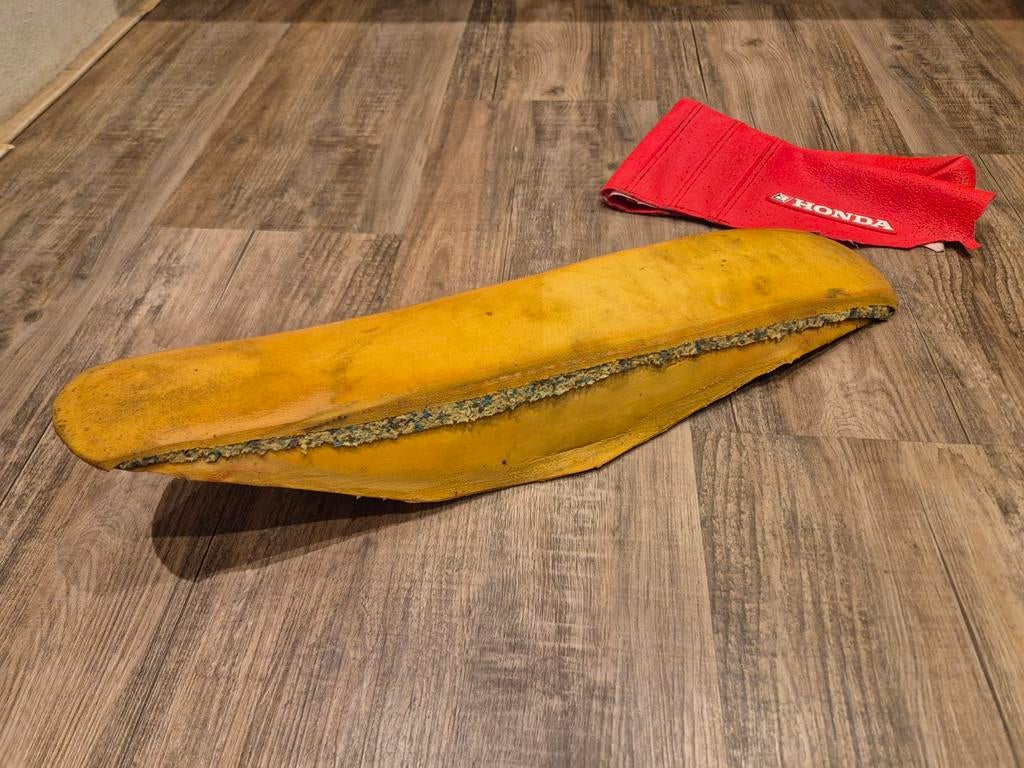 Verhoogde buddy seat Honda 2013 met nieuw zadeldek, Ophalen of Verzenden, Gebruikt