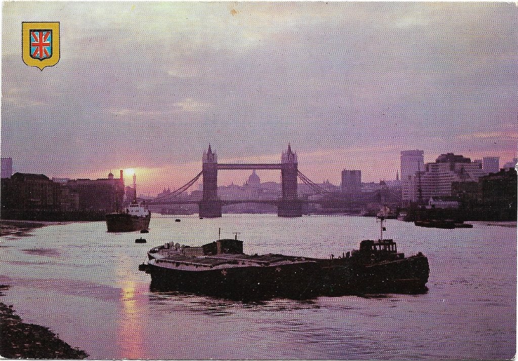 Ansichtkaart  	Londen (Engeland)	Tower Bridge & The Tower, Verzenden, 1980 tot heden, Gelopen, Engeland