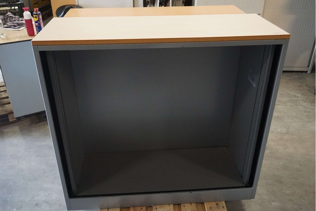 Open en lege archiefkast kast, Niet ingevuld, Gebruikt, 100 tot 150 cm, 100 tot 150 cm