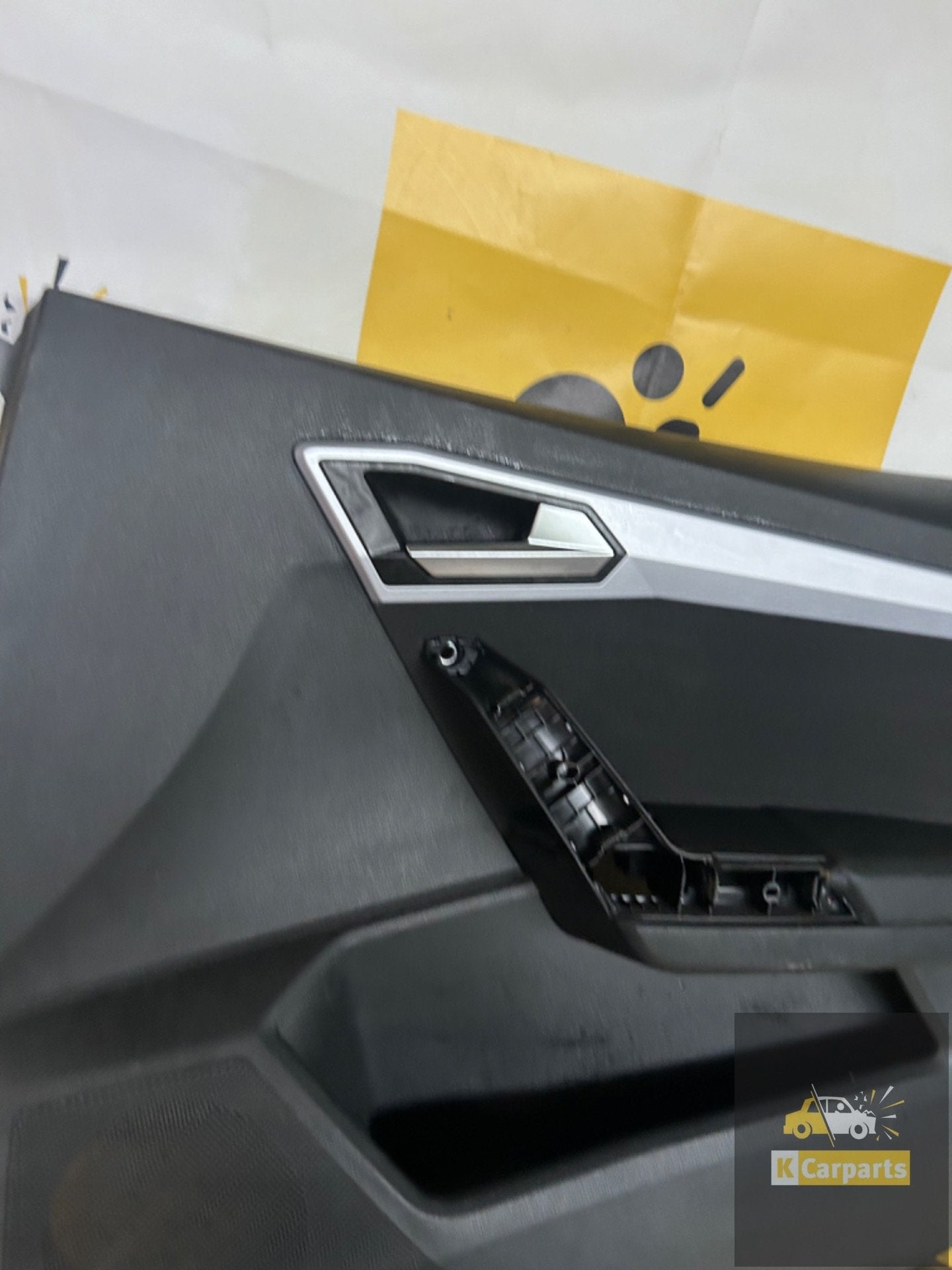 Seat Ibiza 6F FR Rechts Voor deur paneel 6F0867132, Auto-onderdelen, Gebruikt, Autovia A-2, Km 585 585
08760  Martorell, ES, Ophalen of Verzenden