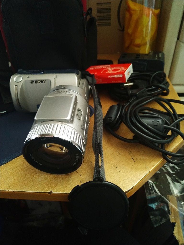 Sony Cyber-shot DSC-F505V, Gebruikt, 20x of meer, Ophalen of Verzenden, Sony