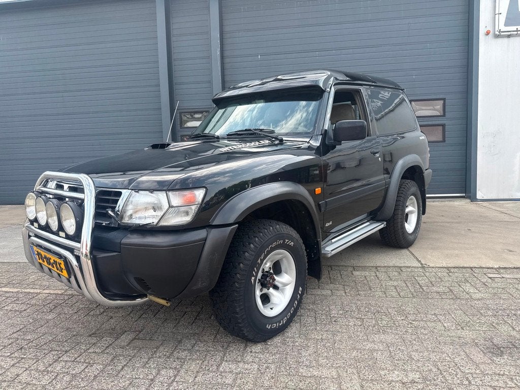 Nissan Patrol GR 3.0 Di Sport, Auto's, Stof, Gebruikt, 4 cilinders, 2245 kg