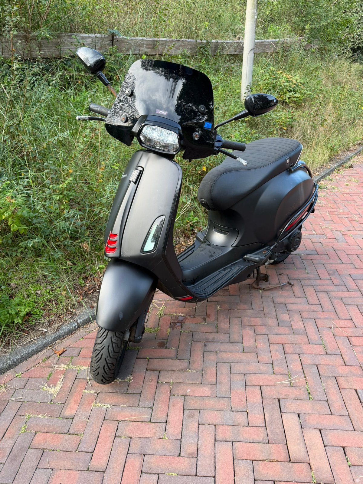 Vespa Sprint Custom – 2023, Ophalen, Gebruikt, Maximaal 45 km/u, Vespa S