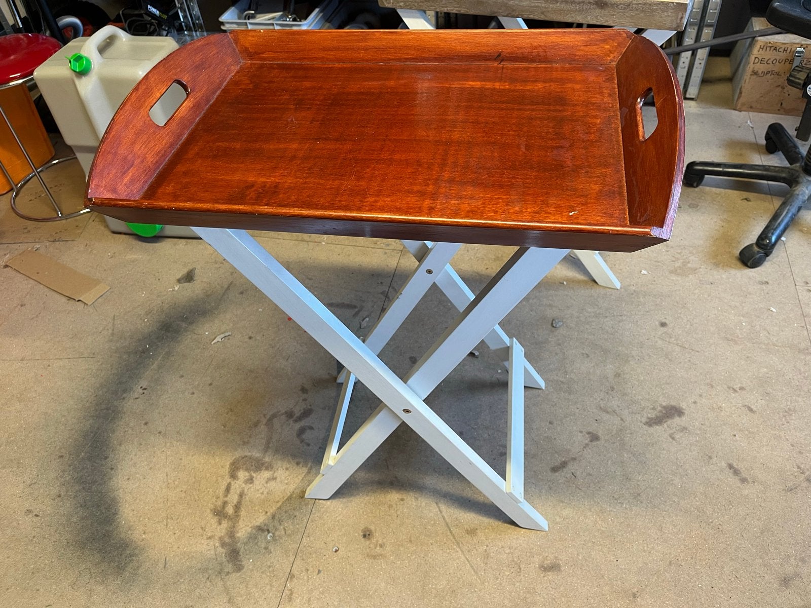 Groot houten dienblad op witte klapschraag, Ophalen of Verzenden, Gebruikt, Rechthoekig, Hout