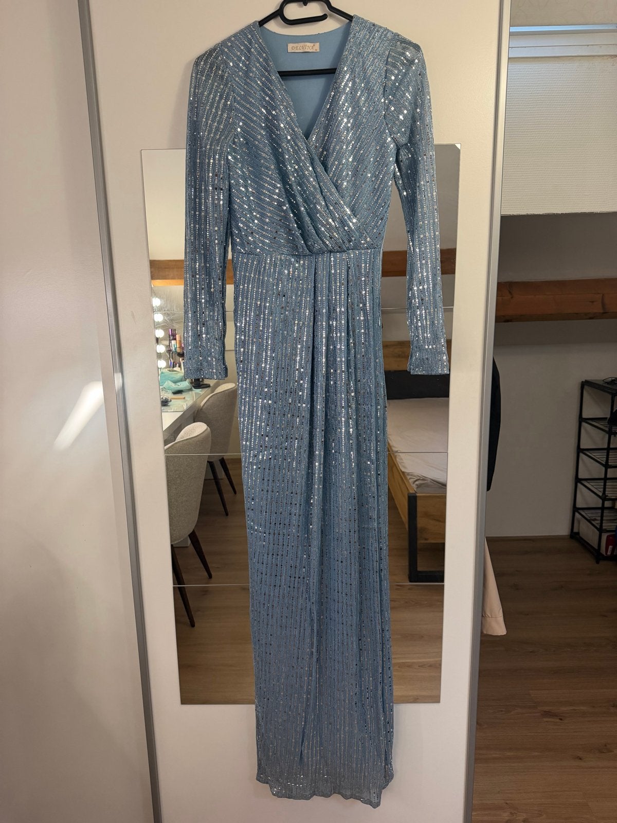 DELVINA Galajurk met pailletten - Maat 38, Blauw, Zo goed als nieuw, Onder de knie, Ophalen