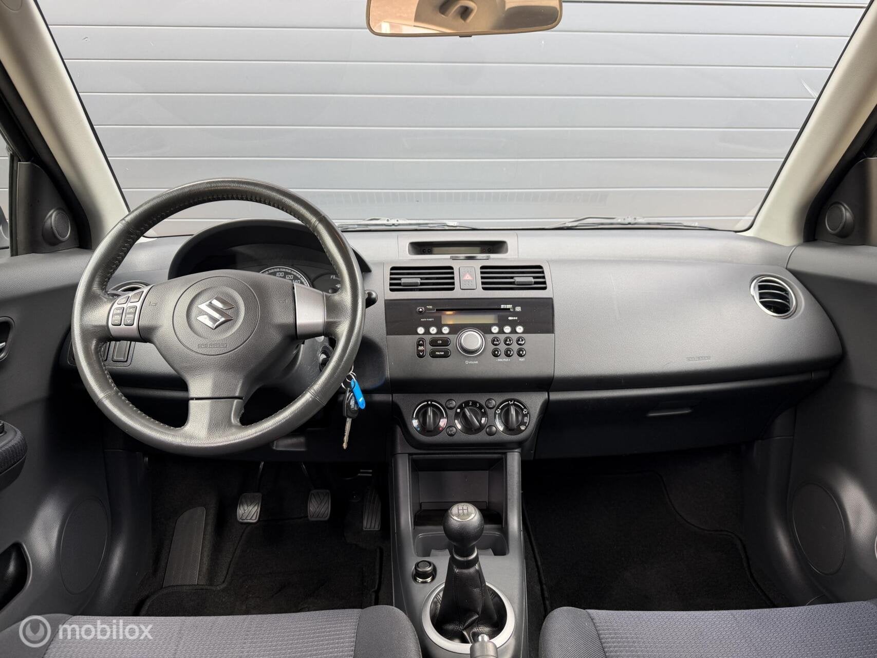 Suzuki Swift 1.3 Shogun 128.000KM NAP! AIRCO*CV*LM*ELECTRR, Auto's, Voorwielaandrijving, Huisgarantie, Met garantie (alle), 400 kg