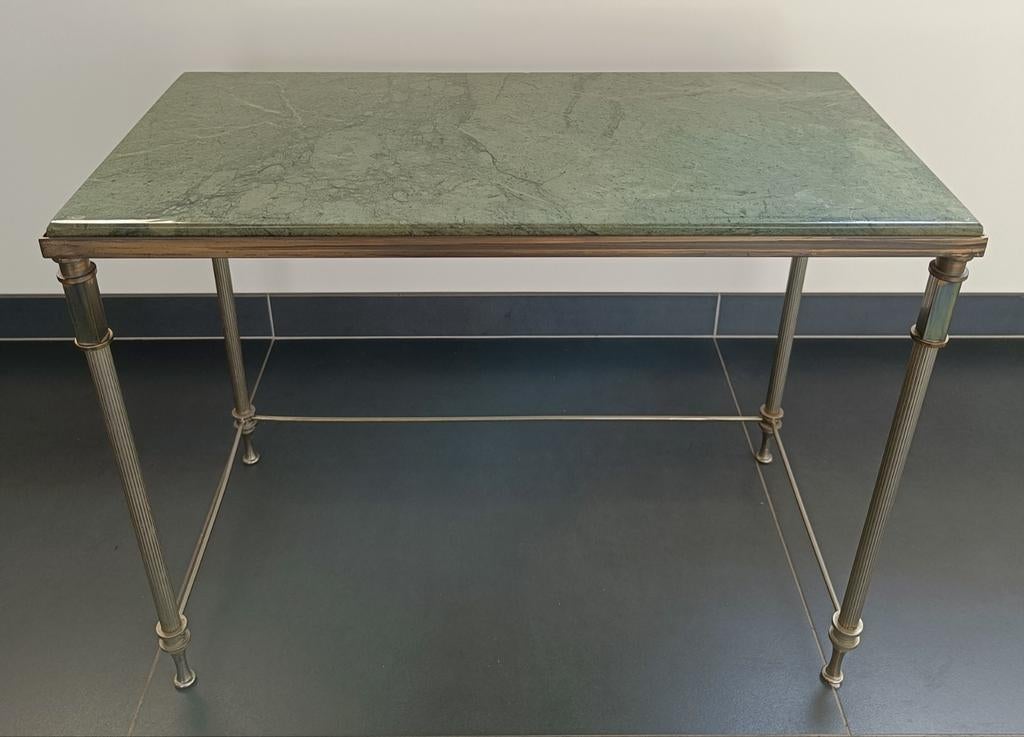 Vintage bijzettafel met marmeren blad en metalen frame., Huis en Inrichting, Tafels | Bijzettafels, Gebruikt, Metaal of Aluminium
