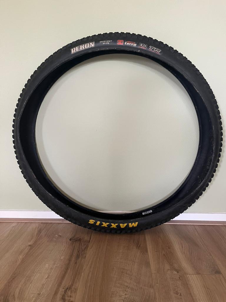 1x Maxxis Rekon Race 29 x 2.4 3C Maxx Terra Exo TR, Gebruikt, Band, Ophalen of Verzenden, Mountainbike