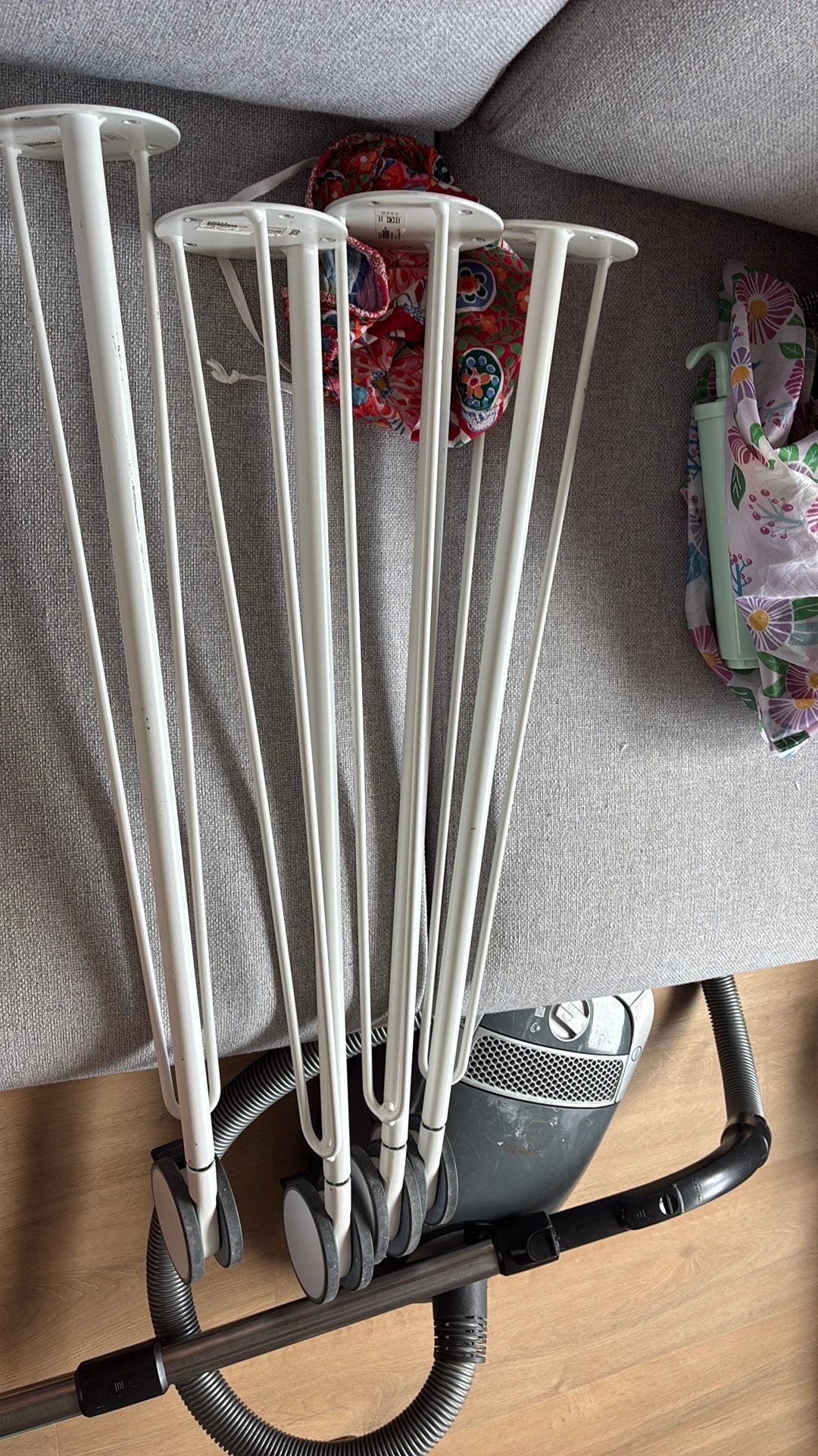 Ikea krille - poot met wiel, Huis en Inrichting, Ophalen, Zo goed als nieuw