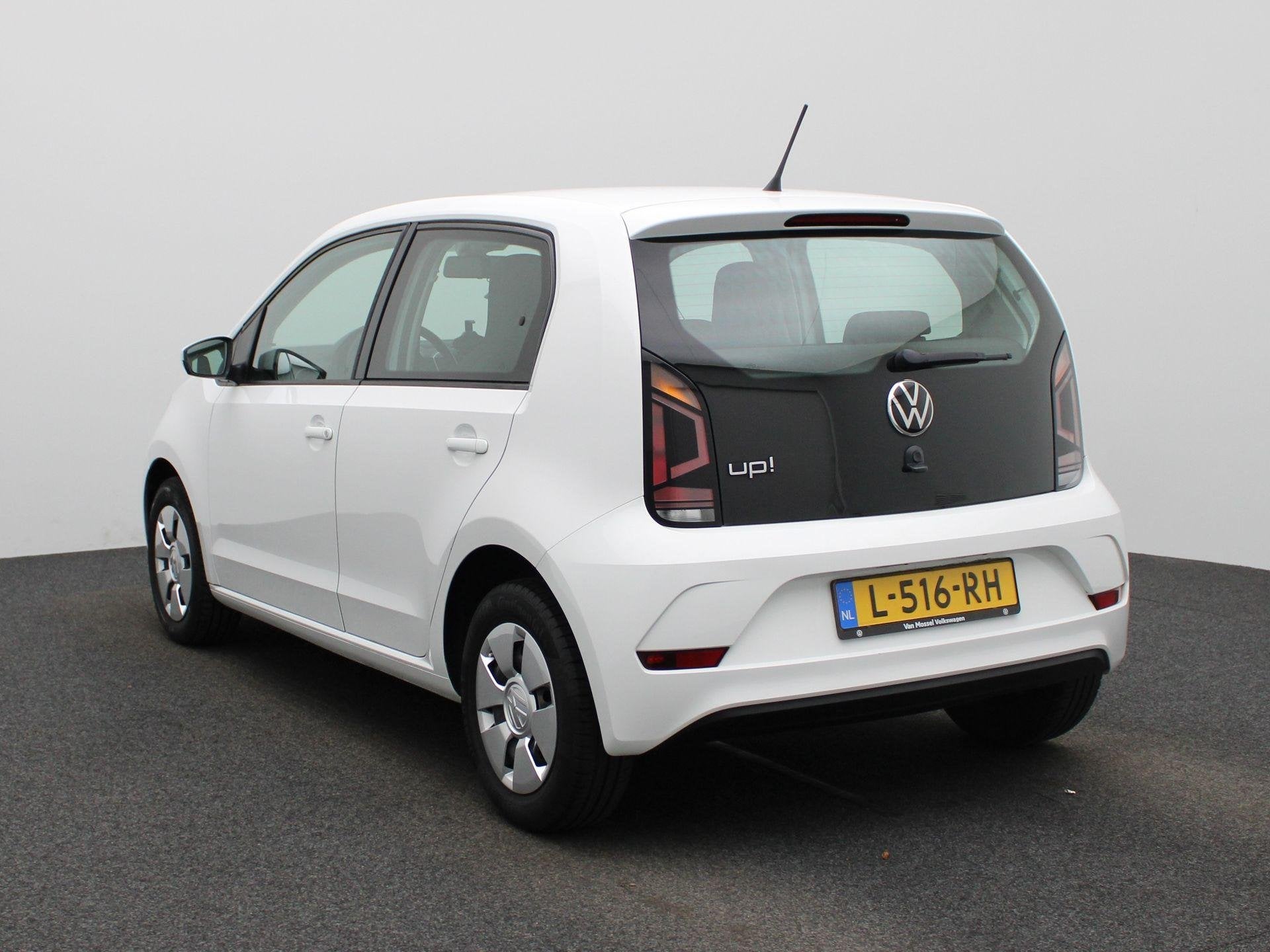 Volkswagen Up! 1.0 | Airco | Bluetooth |, Auto's, 12 maanden, Stof, Gebruikt, 4 stoelen
