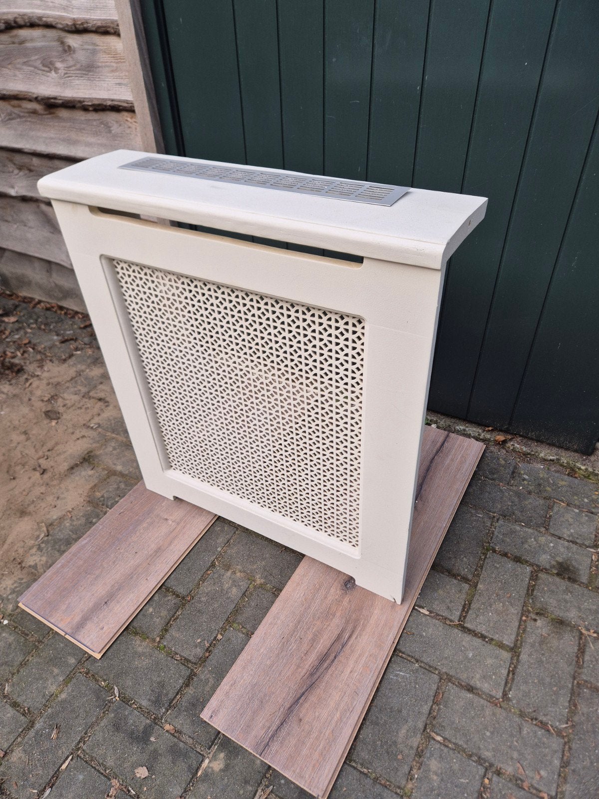 Mooie radiatorombouw 78x70x19cm - Tiel, Ophalen, Zo goed als nieuw, Hout