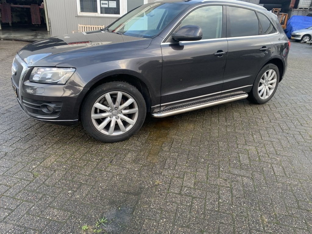 Audi Q5 8R Sidebars met rvs trede, Niet ingevuld, Niet ingevuld, Niet ingevuld