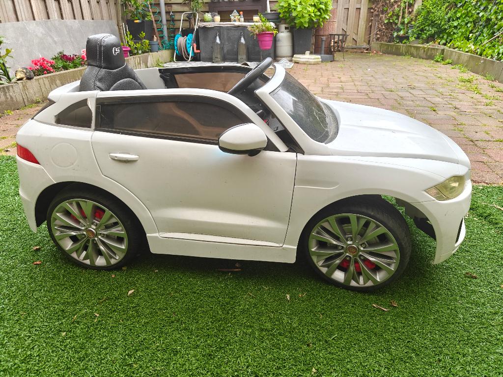 Electrische Kinderauto Jaguar, Kinderen en Baby's, Speelgoed | Buiten | Accuvoertuigen, Ophalen, Gebruikt
