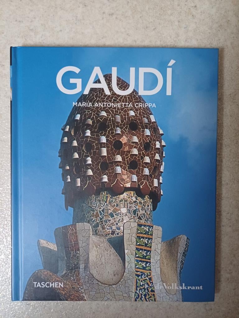 Gaudi - Maria Antonietta Grippa - Taschen, Ophalen of Verzenden, Zo goed als nieuw, Architecten, Maria Antonietta Grippa