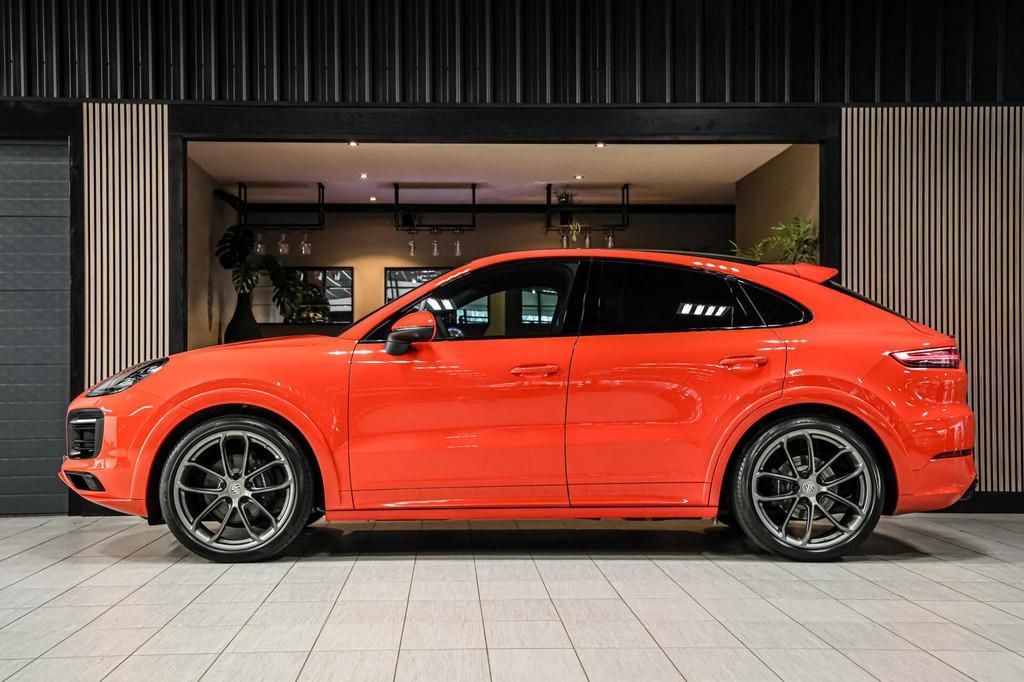 Porsche Cayenne 3.0 Lightweight|Carbon|ACC|22''|PTS|trekhaak, Cayenne, 2005 kg, Gebruikt, Met garantie (alle)